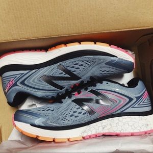 new balance women's 860v8 running shoe